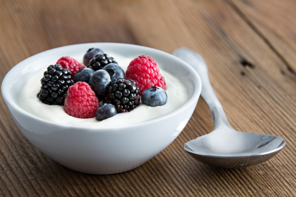 Yogurt with berries