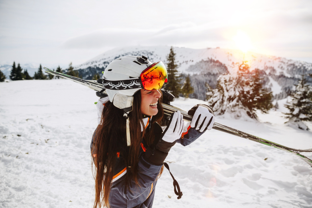 Female skiier