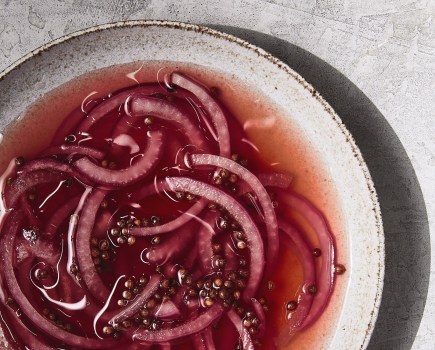 quick red picked onions recipe