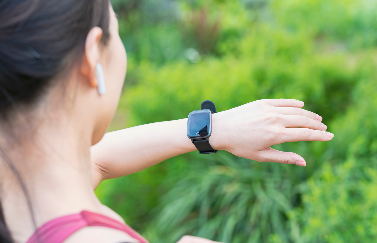 How to use a pedometer to measure your steps Women's Fitness