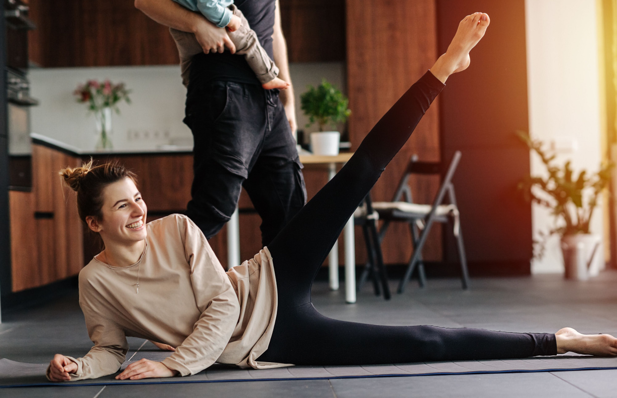 8 best Pilates leg exercises to tone your thighs & glutes Women's Fitness