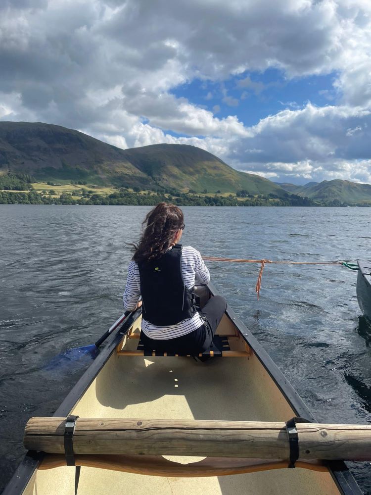 woman in canoe in the lake district