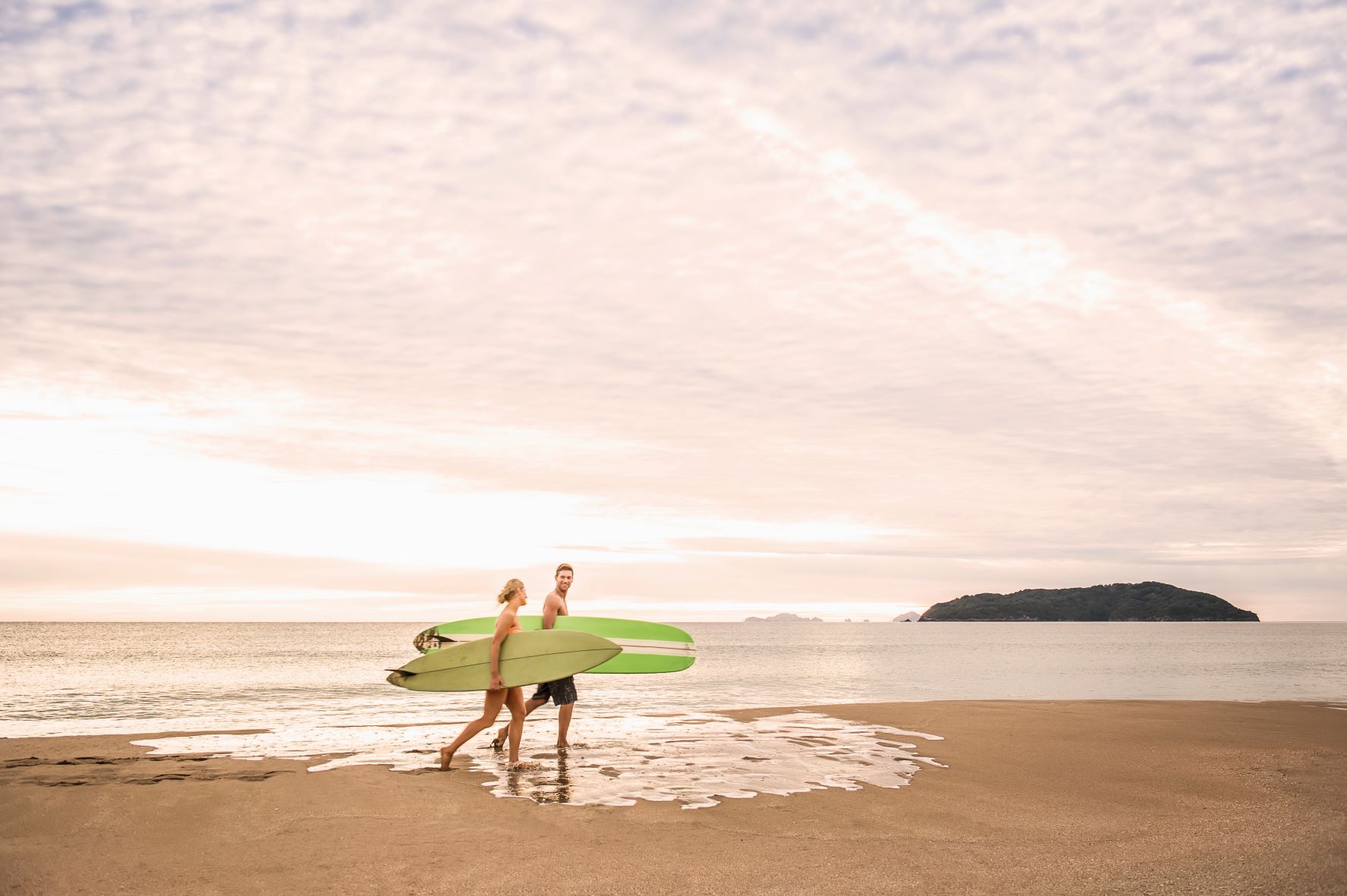 fitness date ideas surfing