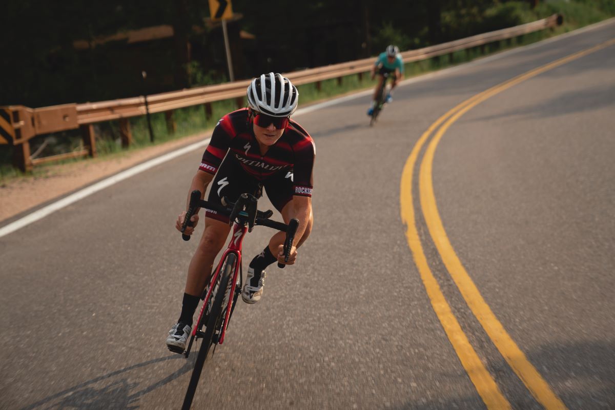 flora duffy triathlete competing