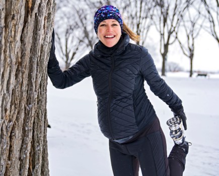 pregnant woman exercising in winter how to exercise safely