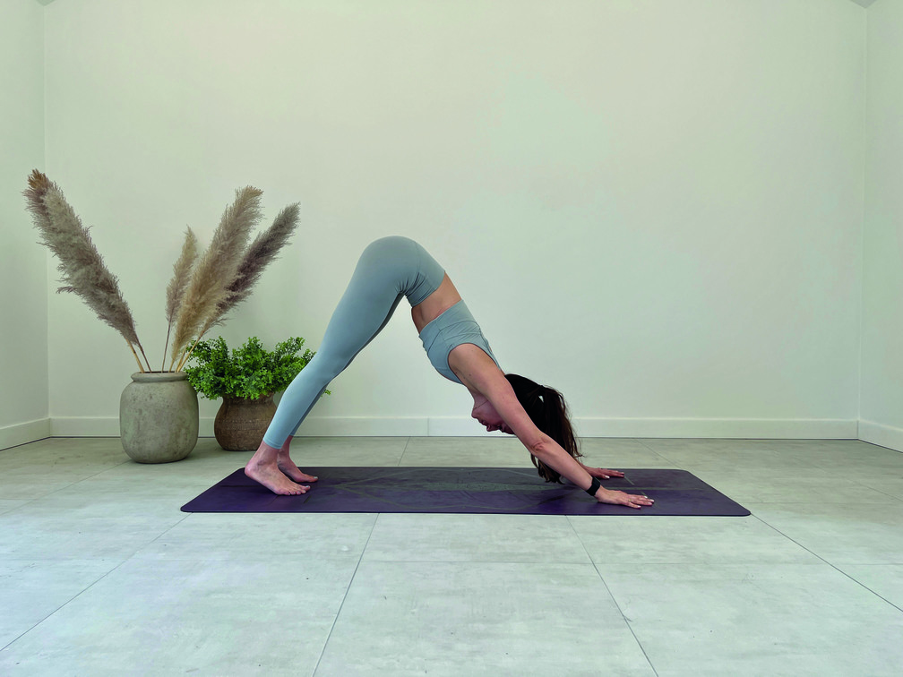 Yoga for runners: strength & mobility sequence - Women's Fitness