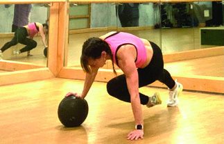 Split Push-up Knee Tuck demonstration