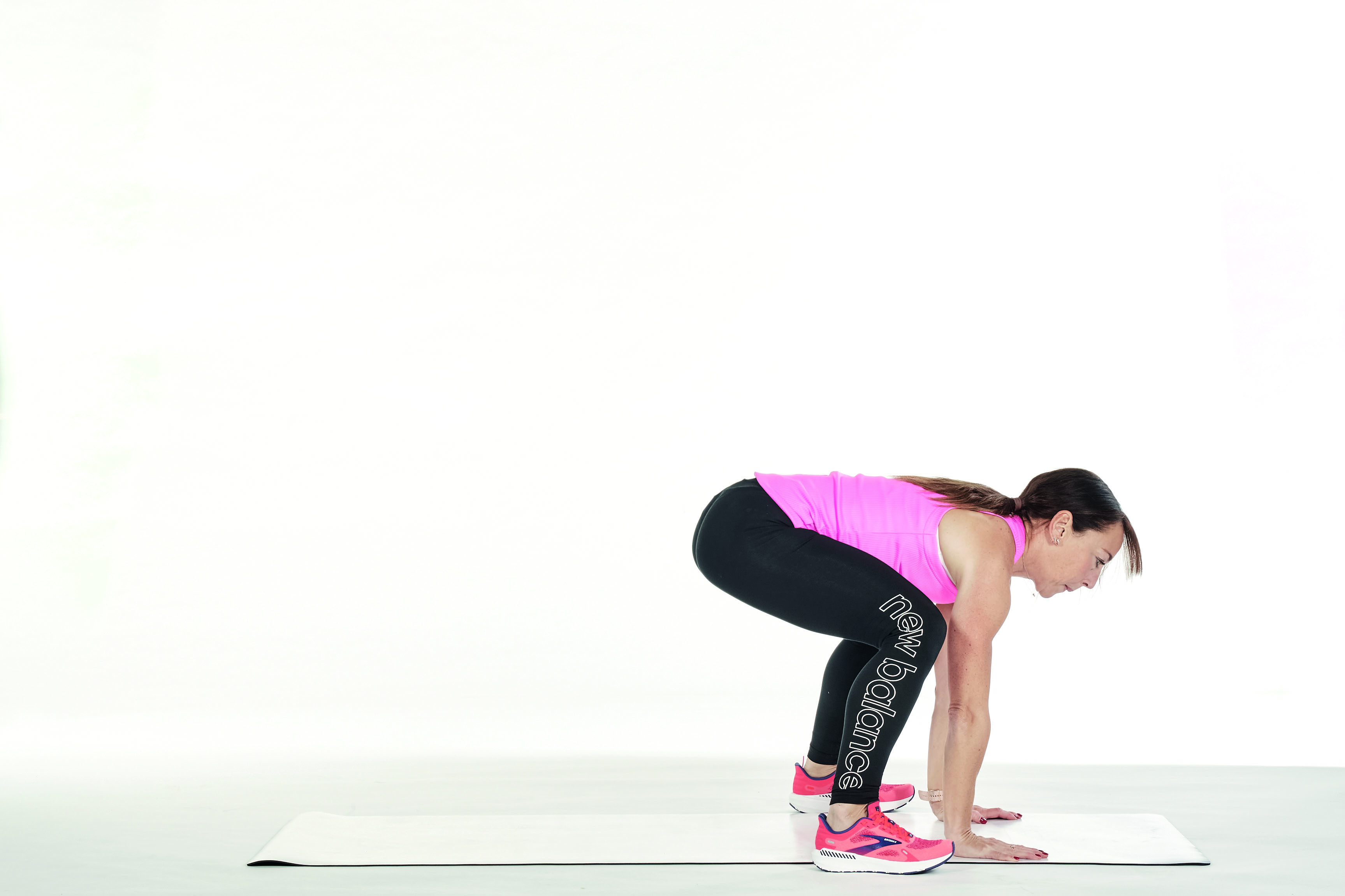 plank to chair squat in emom workout