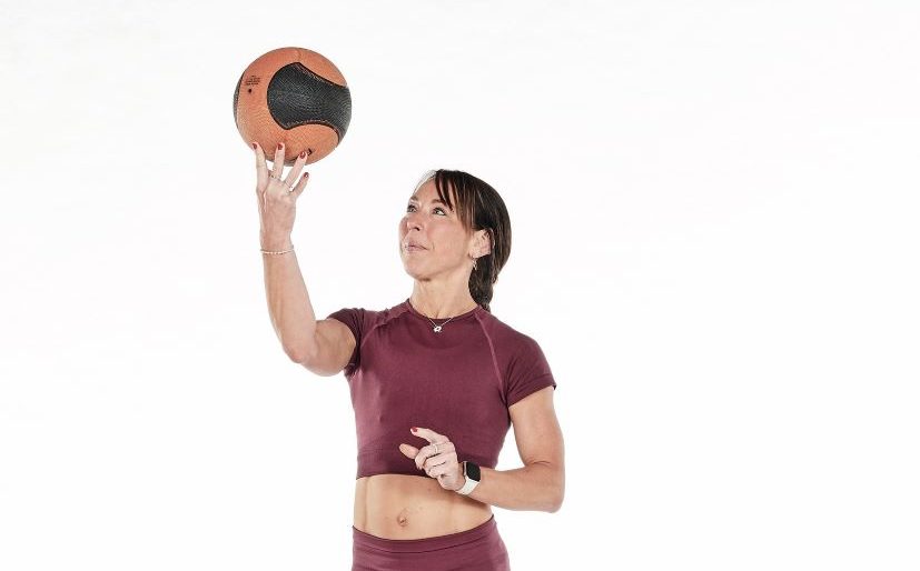 Medicine ball beginner online workout