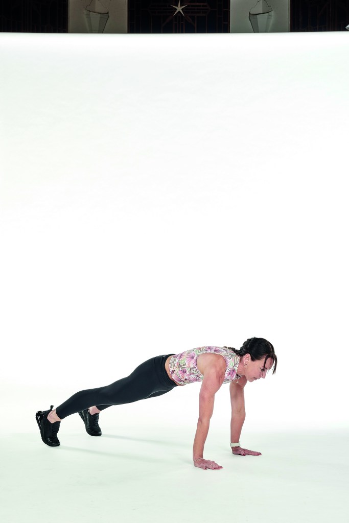 Train anywhere on your holiday with high-intensity travel workouts to burn fat
