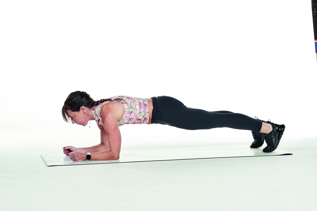 Train anywhere on your holiday with high-intensity travel workouts to burn fat