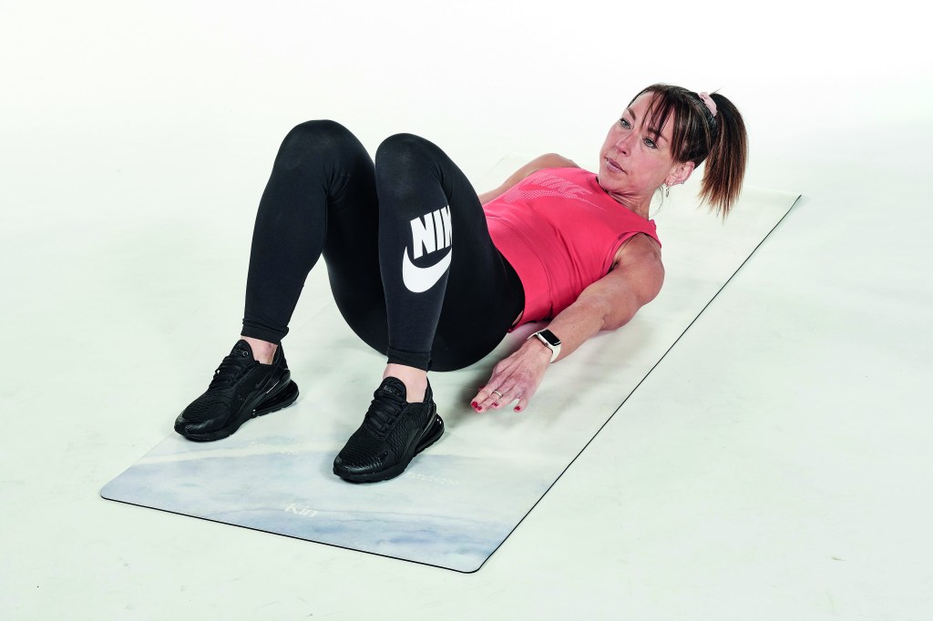 This exercise mat workout will keep your training fun while toning the body from head to toe