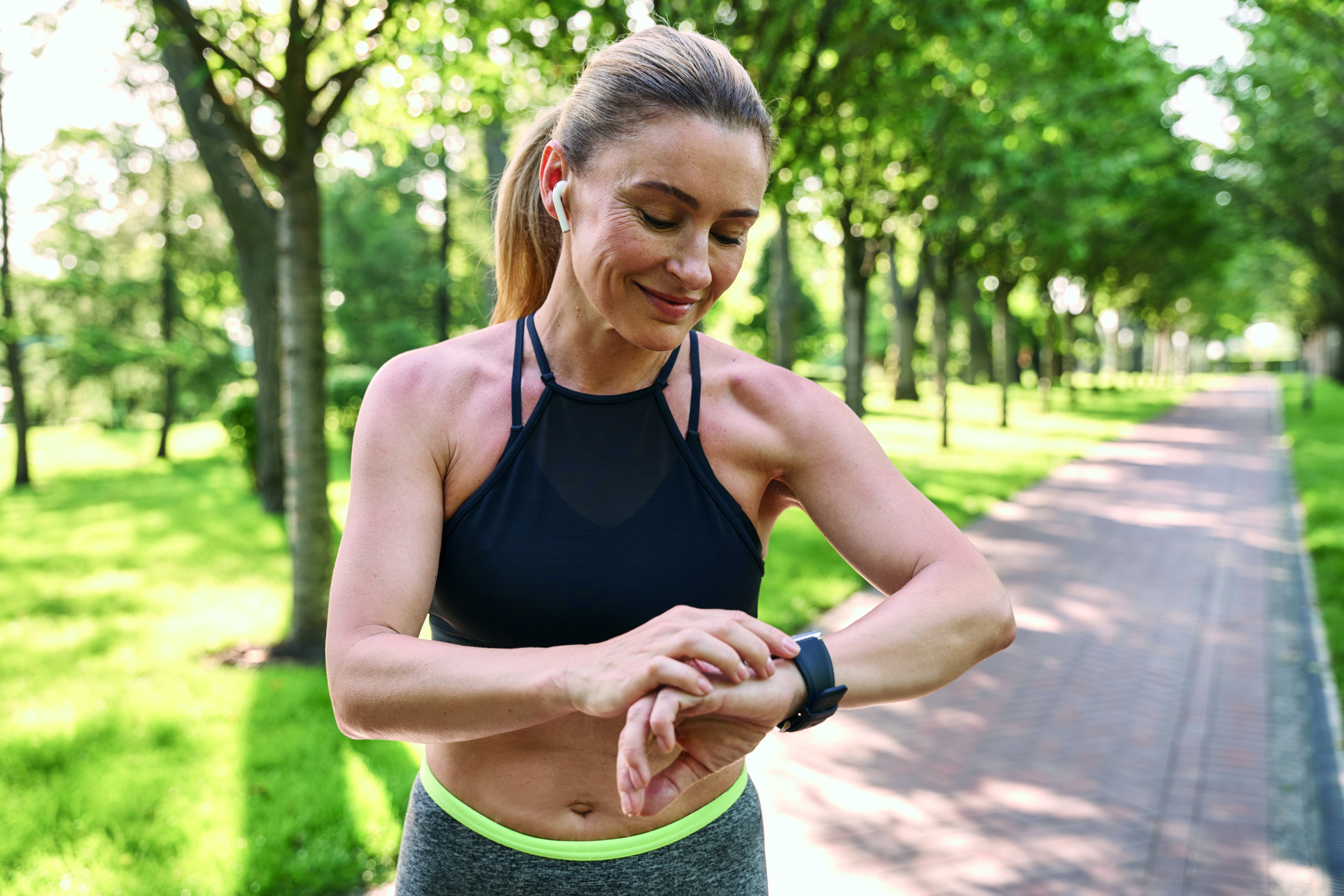 How To Run At Any Age The Science backed Training Plan That Works no how-to-run-at-any-age-the-science-backed-training-plan-that-works-no