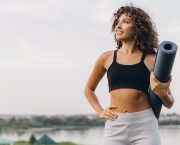 This exercise mat workout will keep your training fun while toning the body from head to toe