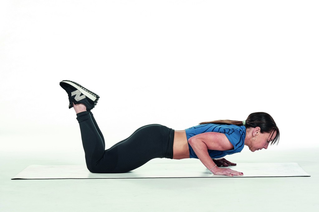 Kickstart your day and your metabolism with this quick morning workout