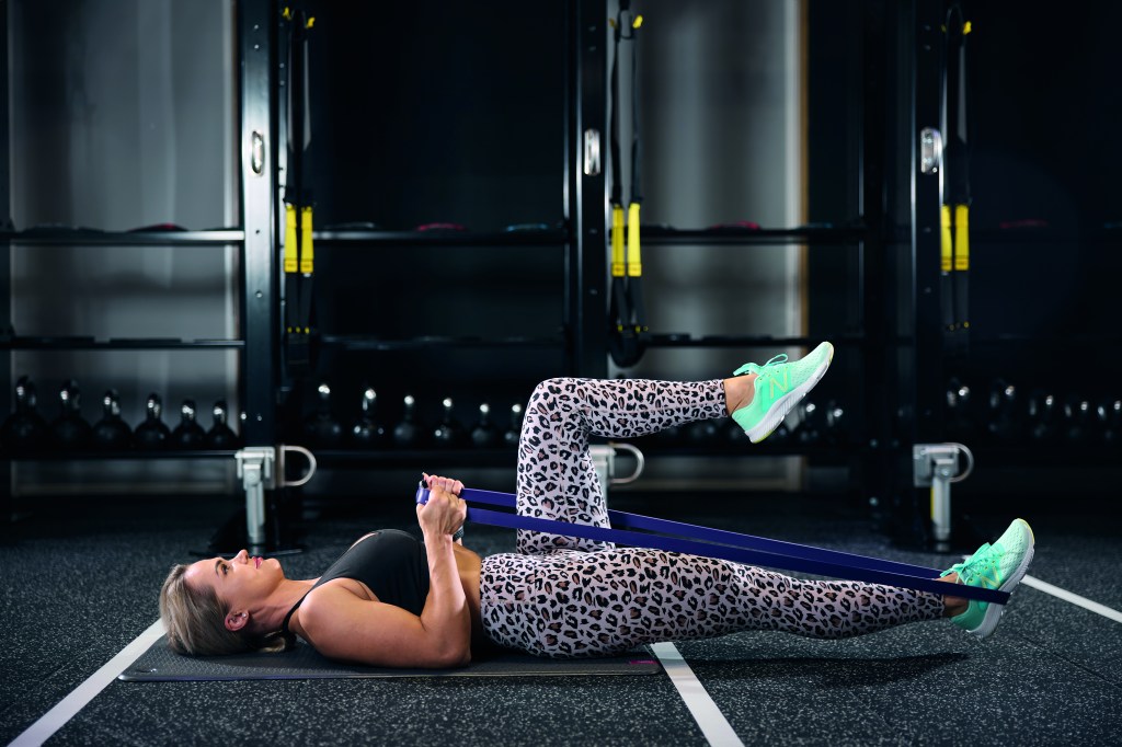 Target your glutes, legs and even abs with this core strength and lower body workout from personal trainer Ellie Adomaite