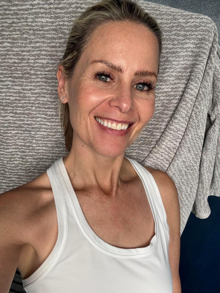 Suzanne before the electrolyte facial
